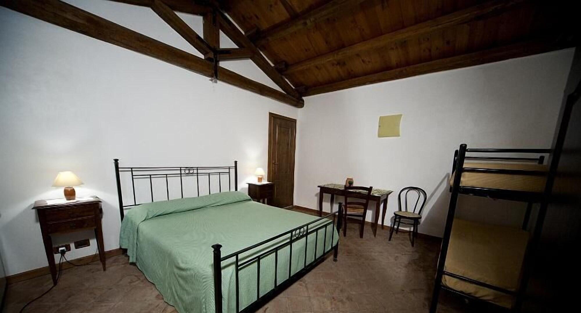 بيانا ديلي البانيسي Agriturismo Sant'Agata المظهر الخارجي الصورة